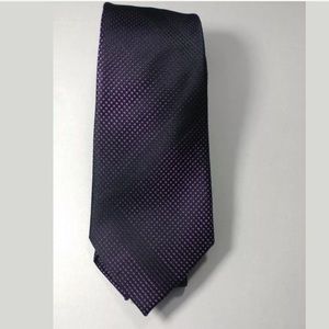 Marc Anthony grenadine silk tie
Black/purple